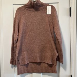 NWT Women's Calvin Klein Wool Oversized Turtleneck Sweater  SZ. M